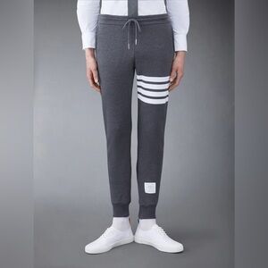 Thom Browne Classic Loop Back 4 Bar Sweatpants in Dark Gray Size 0/XS